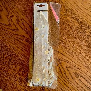 Pink Pewter Miss Fisher Hair Vine Silver Cream